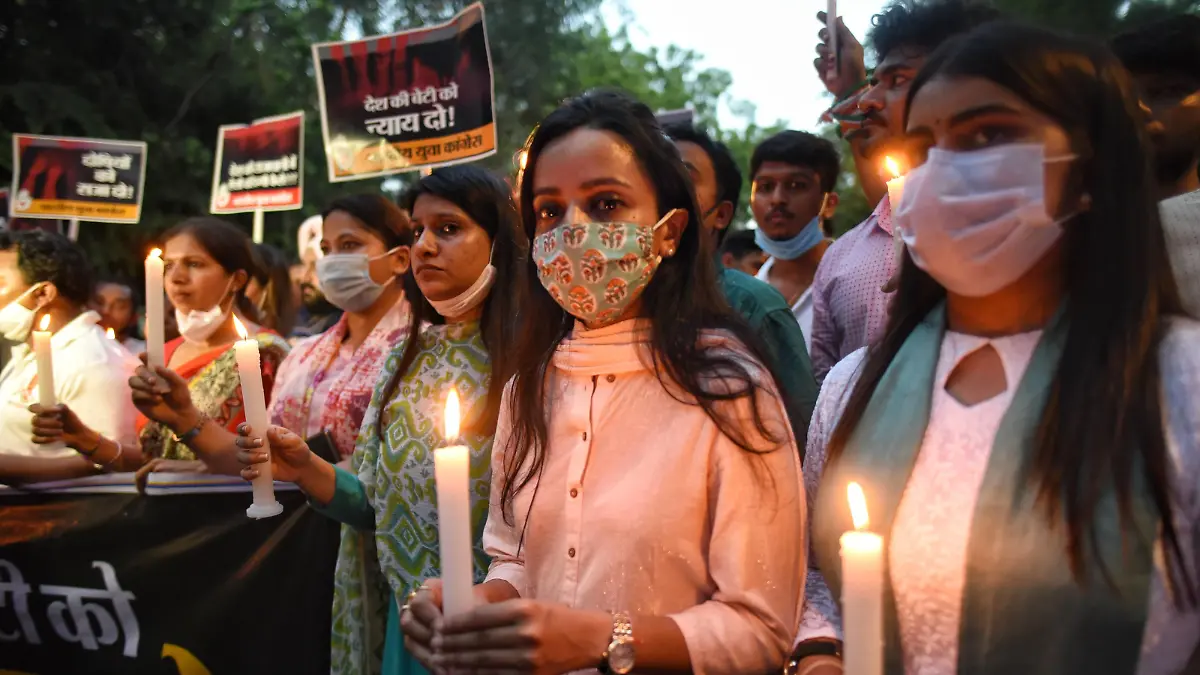 NEW DELHI, INDIA - AUGUST 4: Supporters of Indian National Congress seen protesting against the government over alleged case of Rape with Year old at Jantar Matar on August 4, 2021 in New Delhi, India. Photo by Sanchit Khanna/Hindustan Times Congress Workers Protest Against Alleged Rape And Murder Of Nine Year Old Girl In Delhi PUBLICATIONxNOTxINxIND