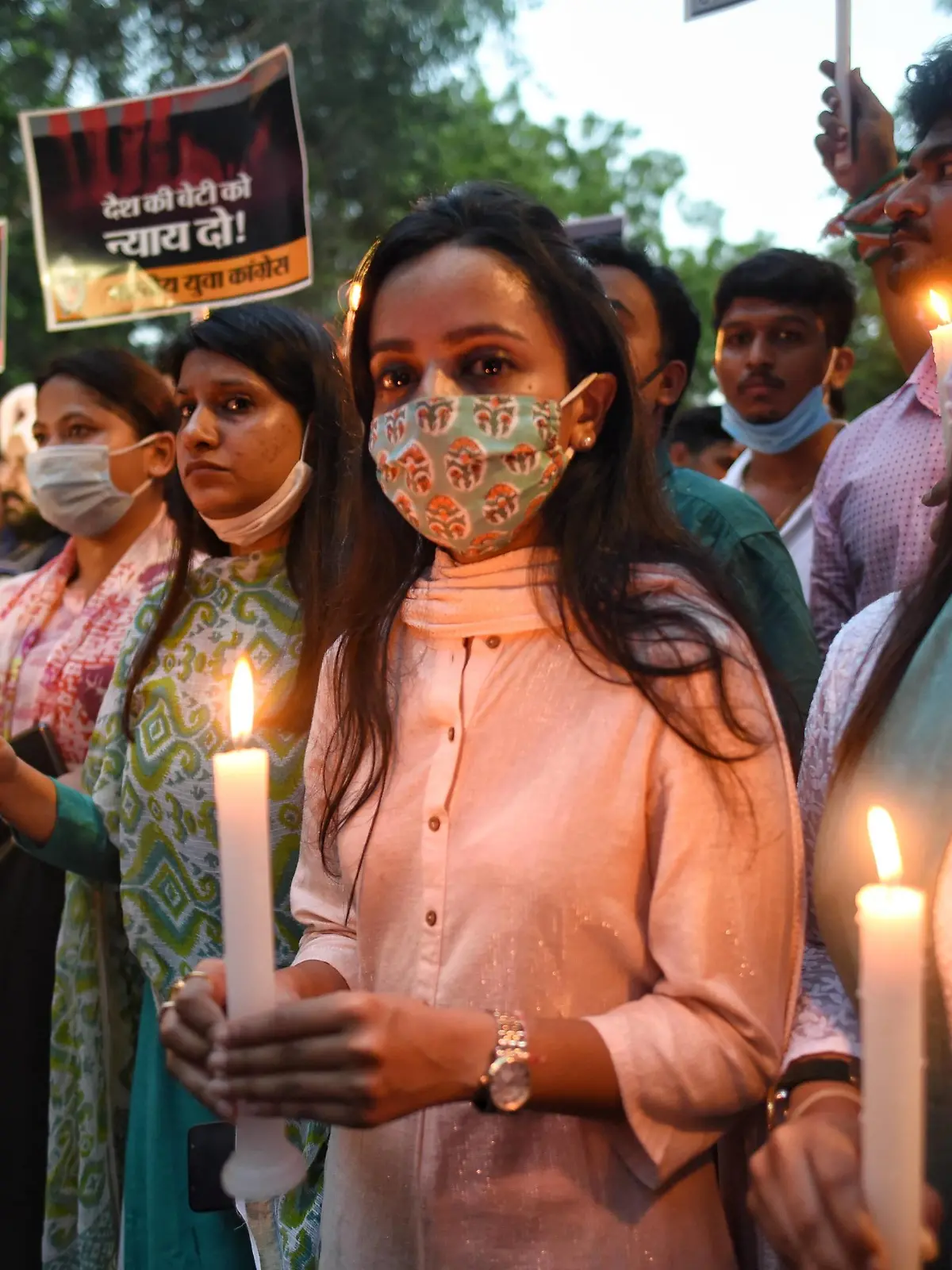 NEW DELHI, INDIA - AUGUST 4: Supporters of Indian National Congress seen protesting against the government over alleged case of Rape with Year old at Jantar Matar on August 4, 2021 in New Delhi, India. Photo by Sanchit Khanna/Hindustan Times Congress Workers Protest Against Alleged Rape And Murder Of Nine Year Old Girl In Delhi PUBLICATIONxNOTxINxIND 