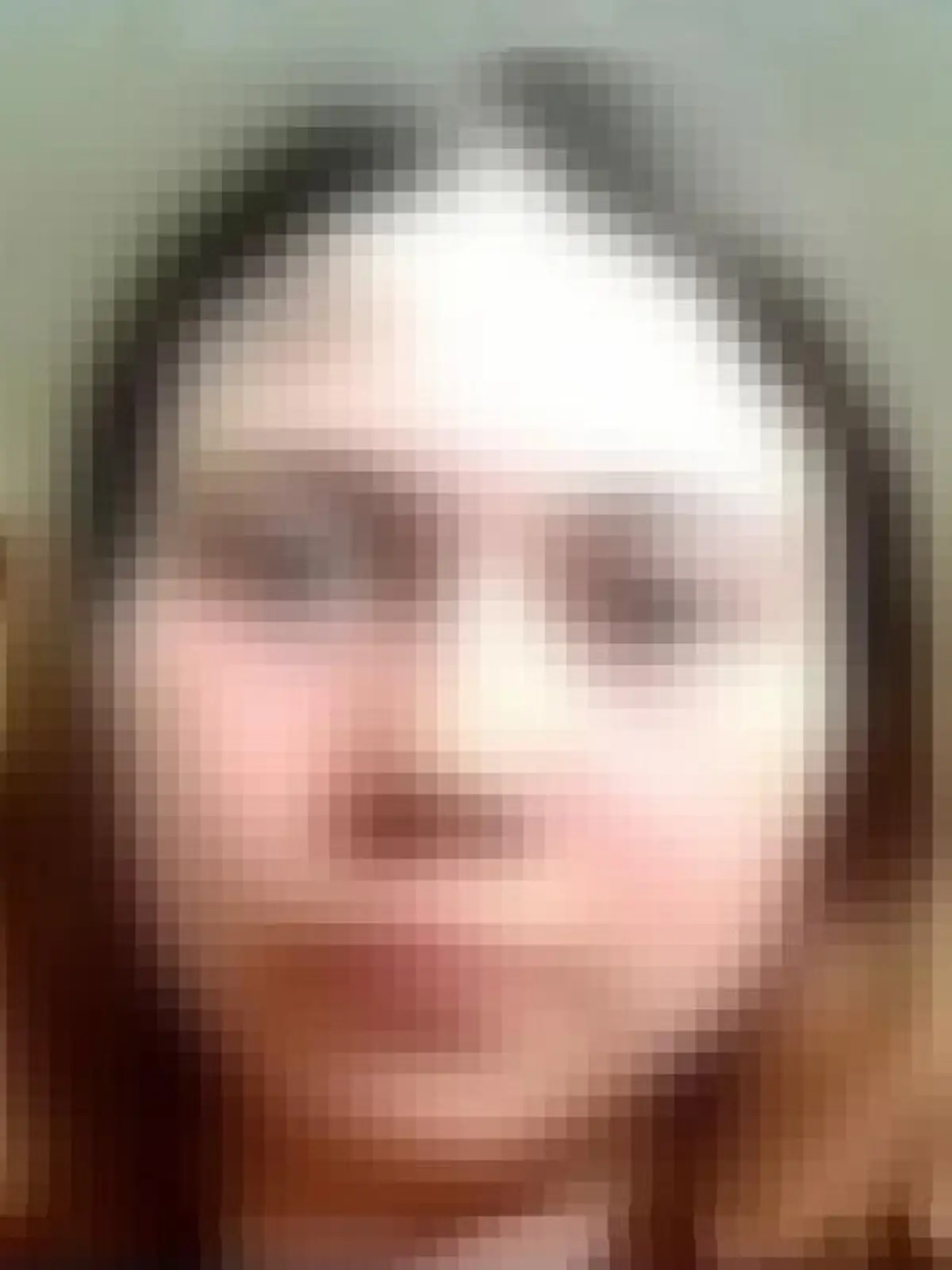 Weil Mascha dieses Anti-Kriegs-Bild malte, wurde ihr Vater in Russland festgenommen.