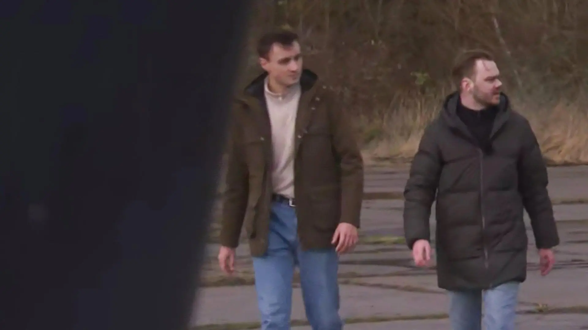 RTL-Reporter Tom Kollmar und Lukas Wilhelm können die Yacht exklusiv in Betracht nehmen.