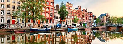 Holiday Inn Express Amsterdam North Riverside bei Just away