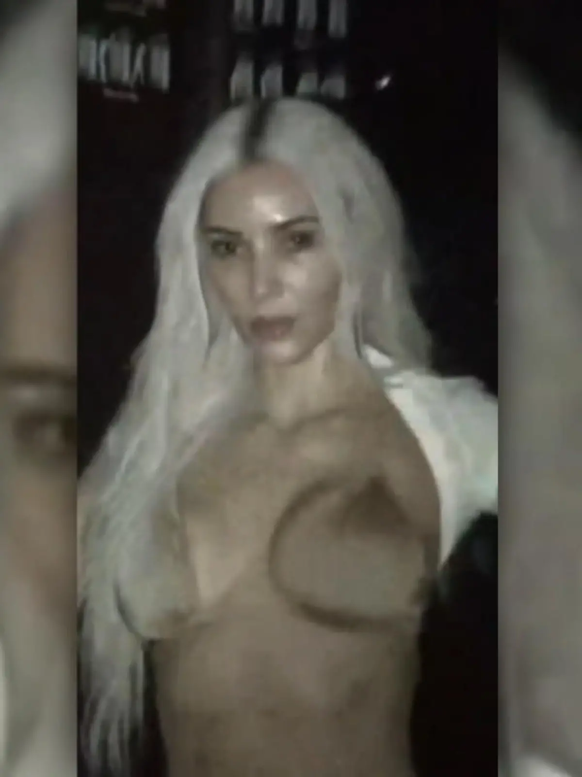 Bild zu: "In DIESEM Outfit will Kim Kardashian trainieren?!"