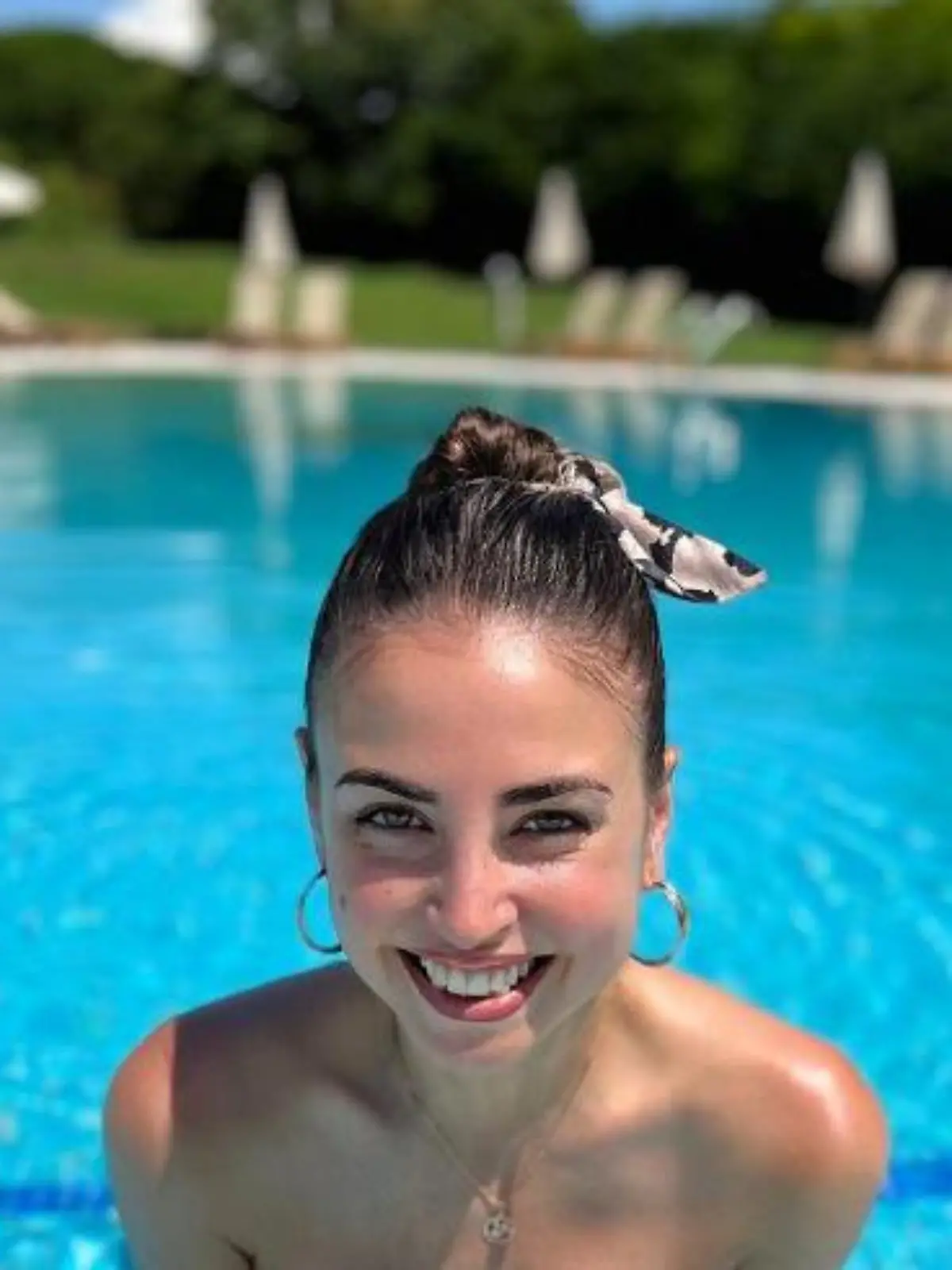 Ekaterina Leonova genießt ihren Urlaub in Italien.