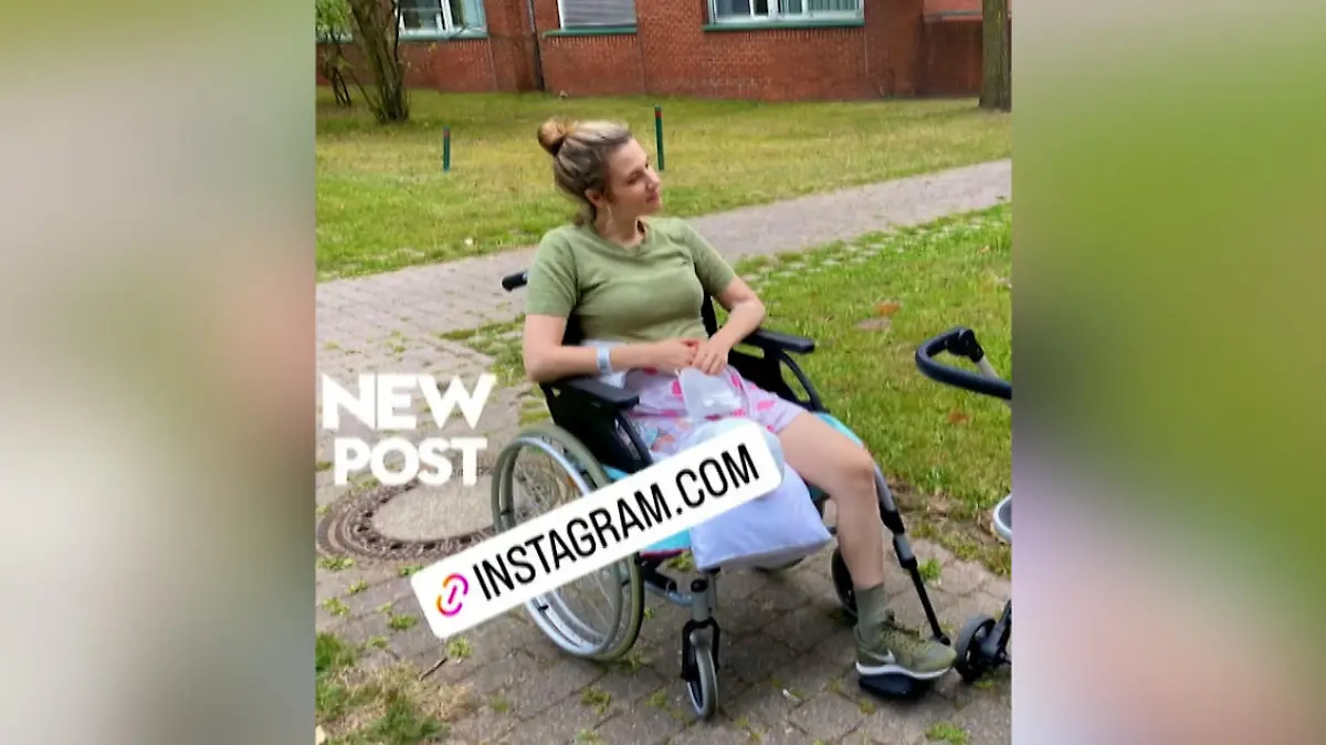 Sarah von "Mrs. Greenbird" zeigt sich auf Instagram nach der Amputation ihres rechten Beins.