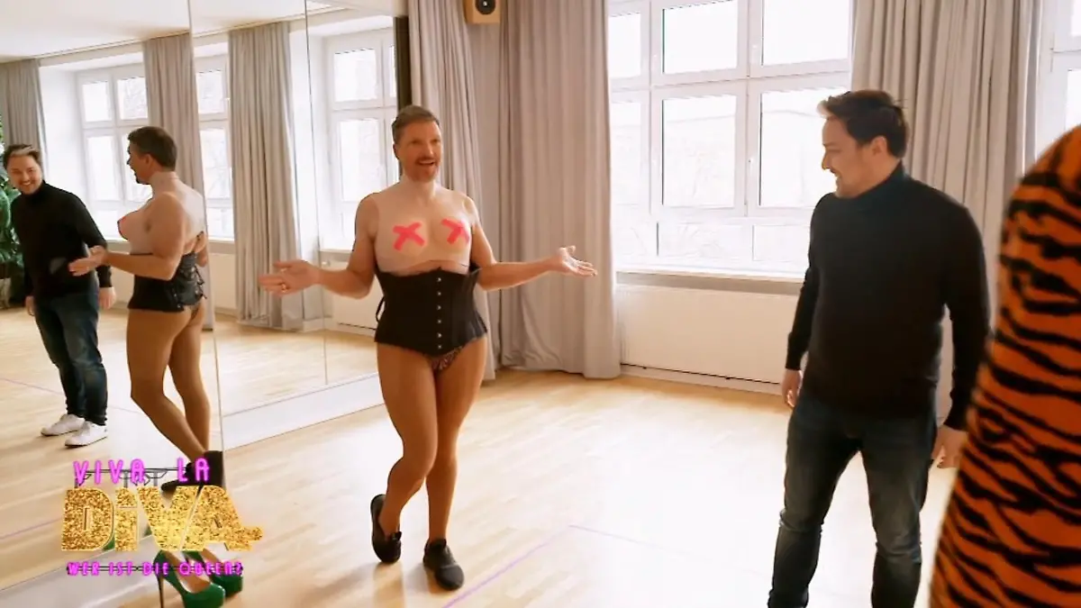 So wird Hardy Krüger zur Drag Queen "Hydra" Viva la Diva: "Das ist der Wahnsinn!"