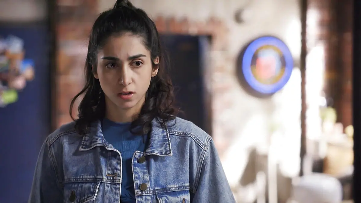 AWZ: Leyla wird abgezockt