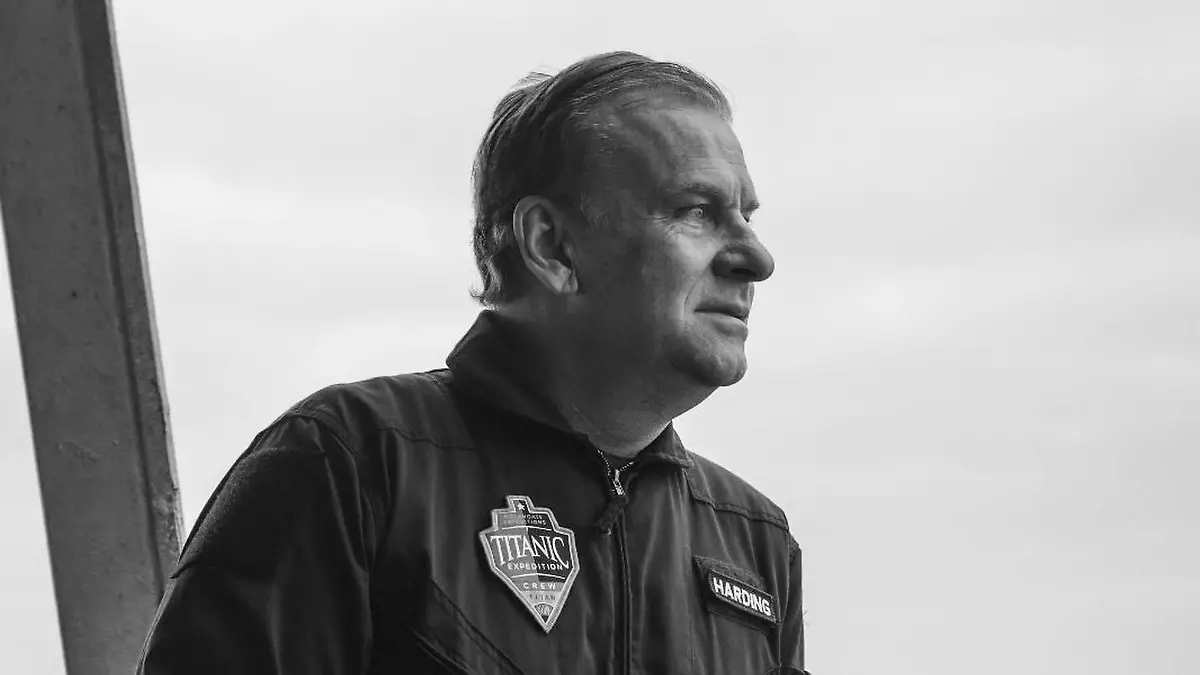 HANDOUT - 20.06.2023, ---: Das von Action Aviation veröffentlichte Foto zeigt den Vorstandsvorsitzenden, Milliardär und Abenteurer Hamish Harding, bevor er am 18. Juni 2023 an Bord des Tauchboots "Titan" ging, um auf einer Expedition zur Titanic in den Atlantik zu tauchen. (zu dpa "Familie von britischem «Titan»-Passagier macht Betreiber Vorwürfe") Foto: Action Aviation/AP/dpa - ACHTUNG: Nur zur redaktionellen Verwendung im Zusammenhang mit einer Berichterstattung über die Suche nach dem vermissten Tauchboot "Titan" und nur mit vollständiger Nennung des vorstehenden Credits +++ dpa-Bildfunk +++