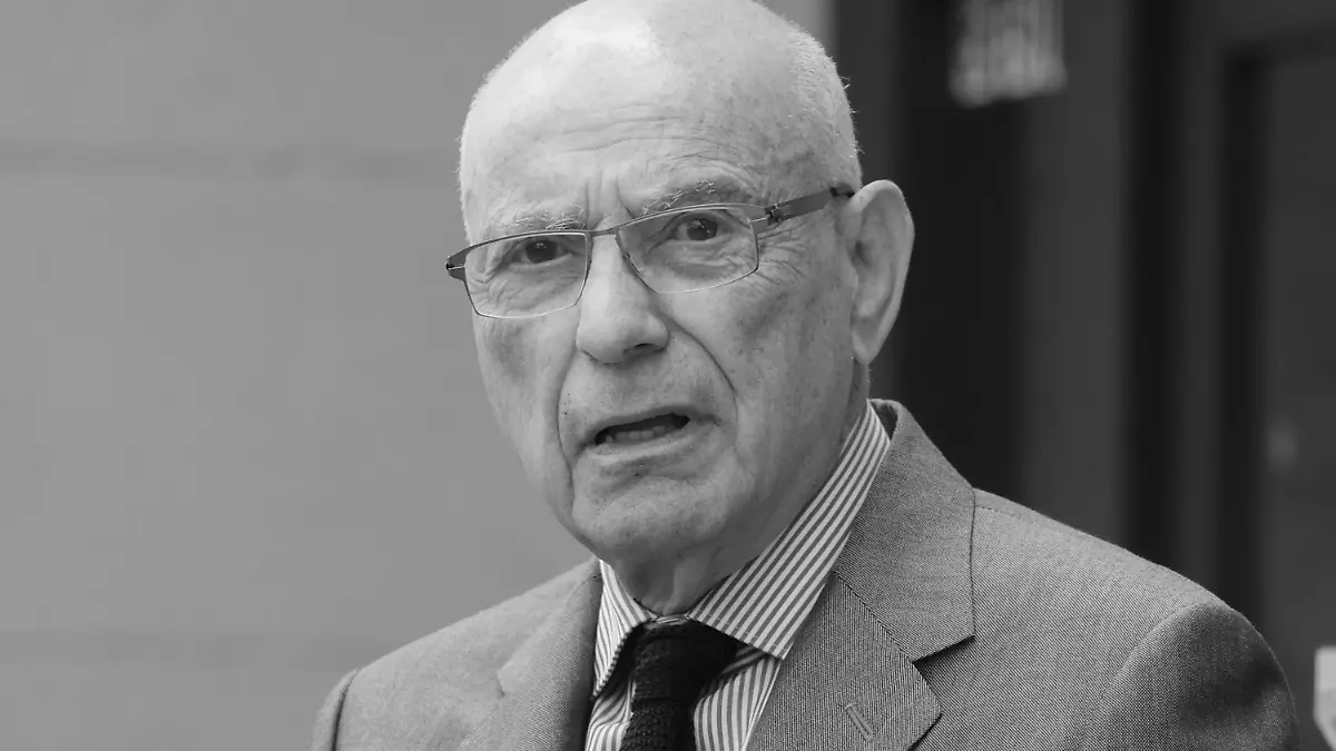 ARCHIV - 07.06.2019, USA, Los Angeles: Alan Arkin erhält auf dem Hollywood «Walk of Fame» einen Stern. Der US-Schauspieler Alan Arkin, der für seine Rolle in dem Erfolgsfilm «Little Miss Sunshine» mit einem Oscar als bester Nebendarsteller ausgezeichnet wurde, ist tot. (zu dpa: «Schauspieler Alan Arkin ist tot - aus «Little Miss Sunshine» bekannt») Foto: Ringo Chiu/ZUMA Wire/dpa +++ dpa-Bildfunk +++