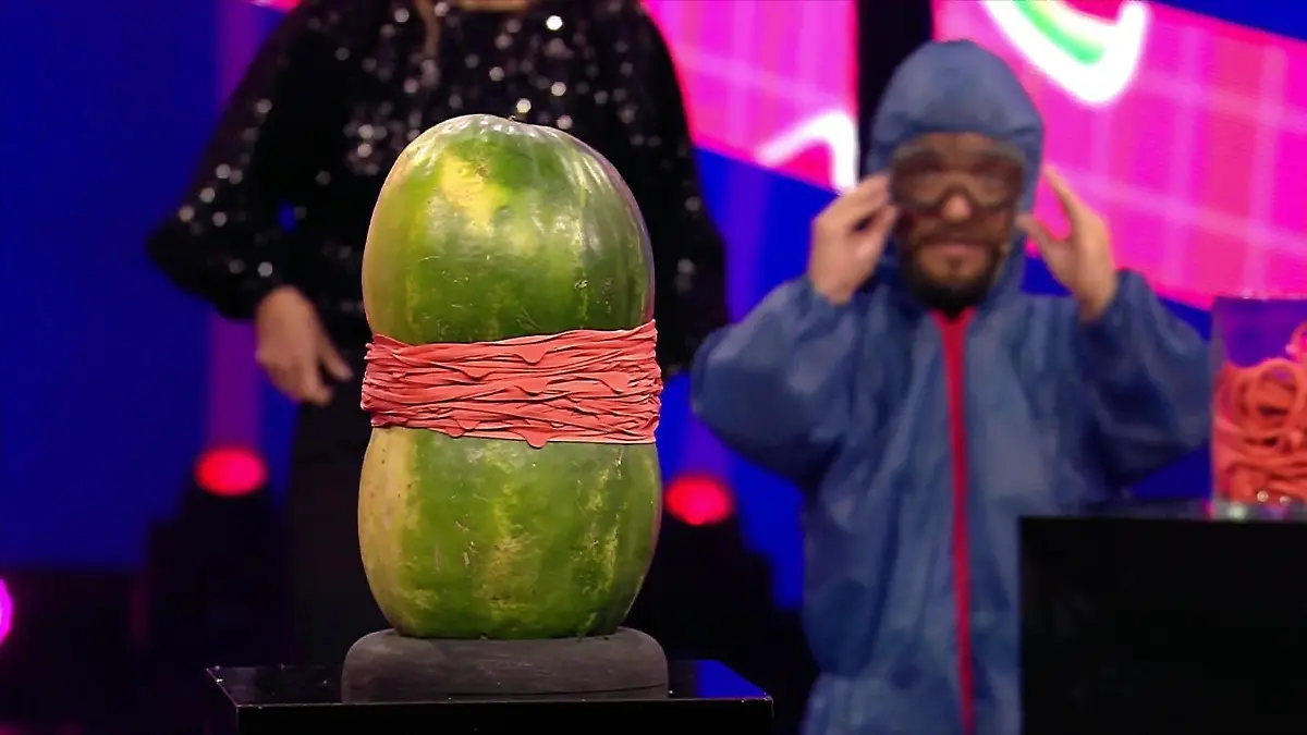 Mathias Mester und Bastian Bielendorfer zittern bei "Jetzt knallt's - Die Show mit dem großen Bäng-Moment"