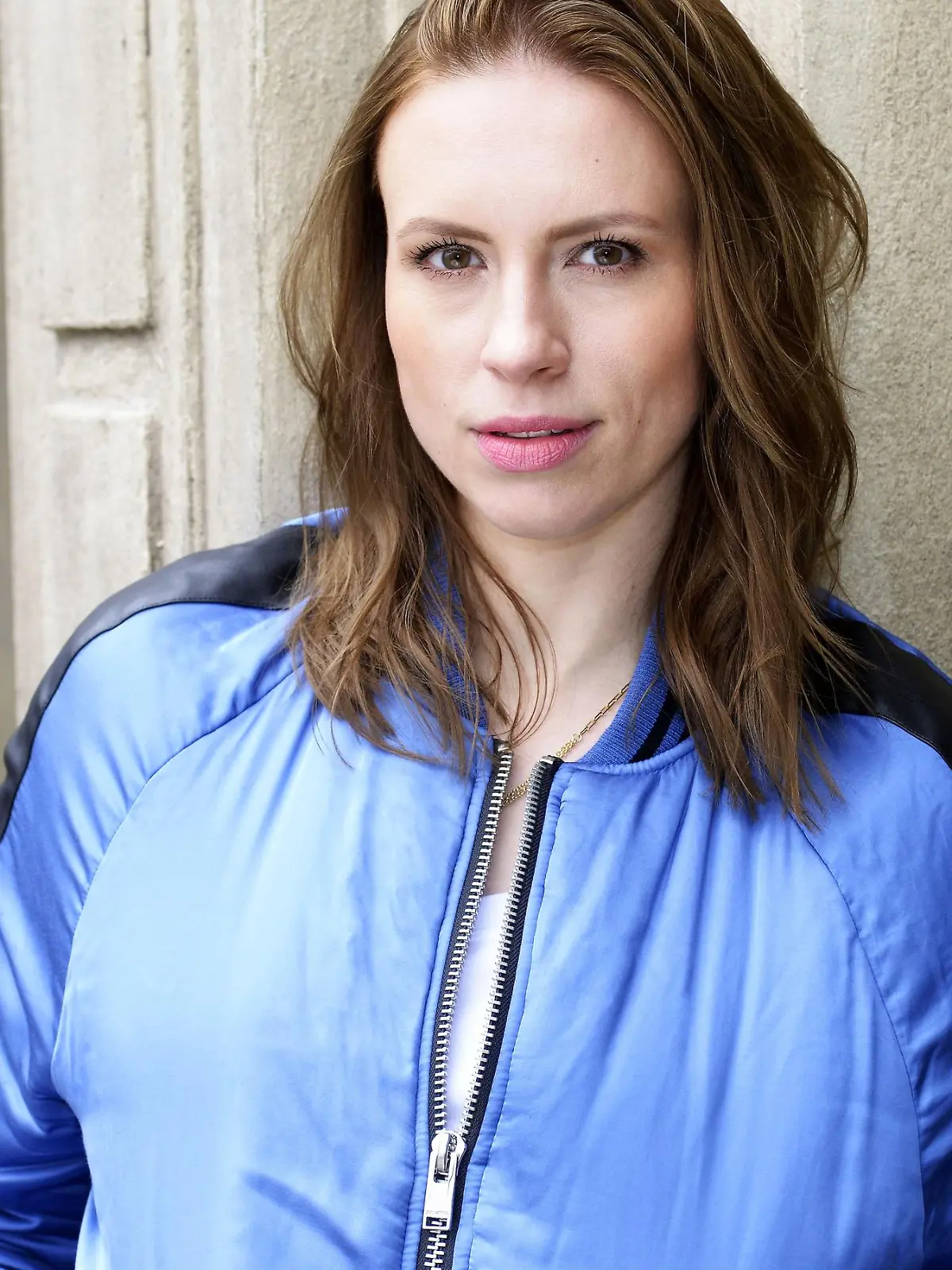Lara Dandelion Seibert spielt "Zoe Vogt"

Die Verwendung des sendungsbezogenen Materials ist nur mit dem Hinweis und Verlinkung auf RTL+ gestattet.
