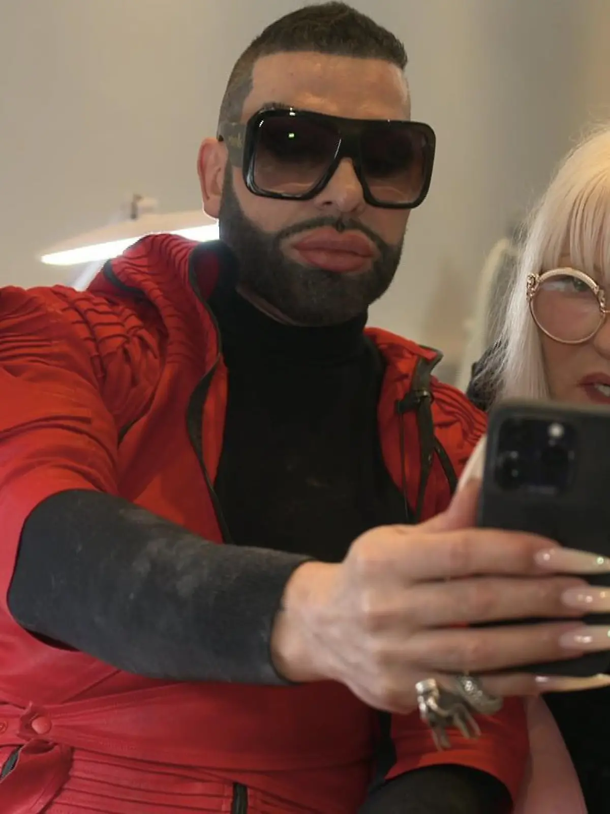 Harald Glööckler gewährt Einblick sein Instagram-Profil