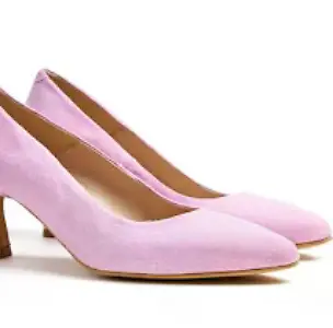 Rosa Pumps von Lloyd