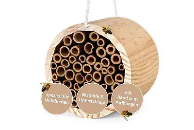 Kleines Bienenhotel zum Aufhängen