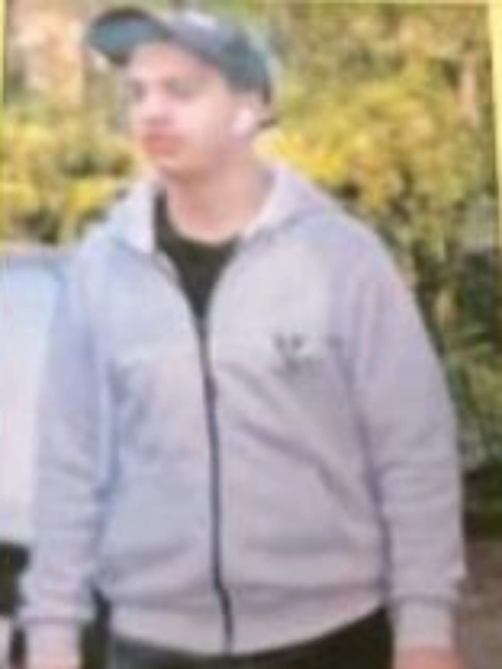 Mit diesem Foto sucht die Polizei Essen nach dem Unbekannten.