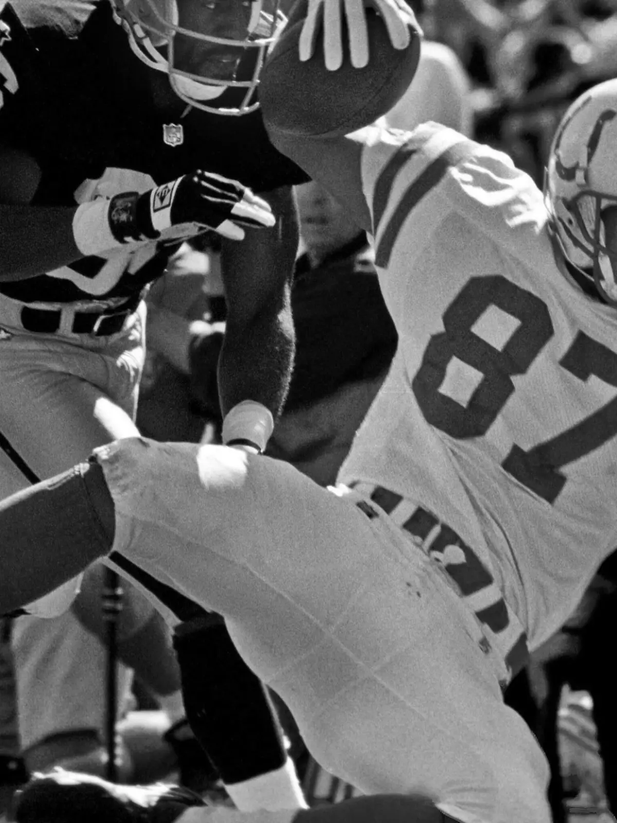 October 22, 1995 - Oakland, California, U.S - Oakland Raiders vs. Indianapolis Colts at Oakland Alameda County Coliseum Sunday, October 22, 1995. Raiders beat Colts 30-17. Indianapolis Colts wide receiver Sean Dawkins NFL American Football Herren USA 1995: Raiders 30:17 Colts  - ZUMAg52_ 19951022_zap_g52_002 Copyright: xAlxGolubx