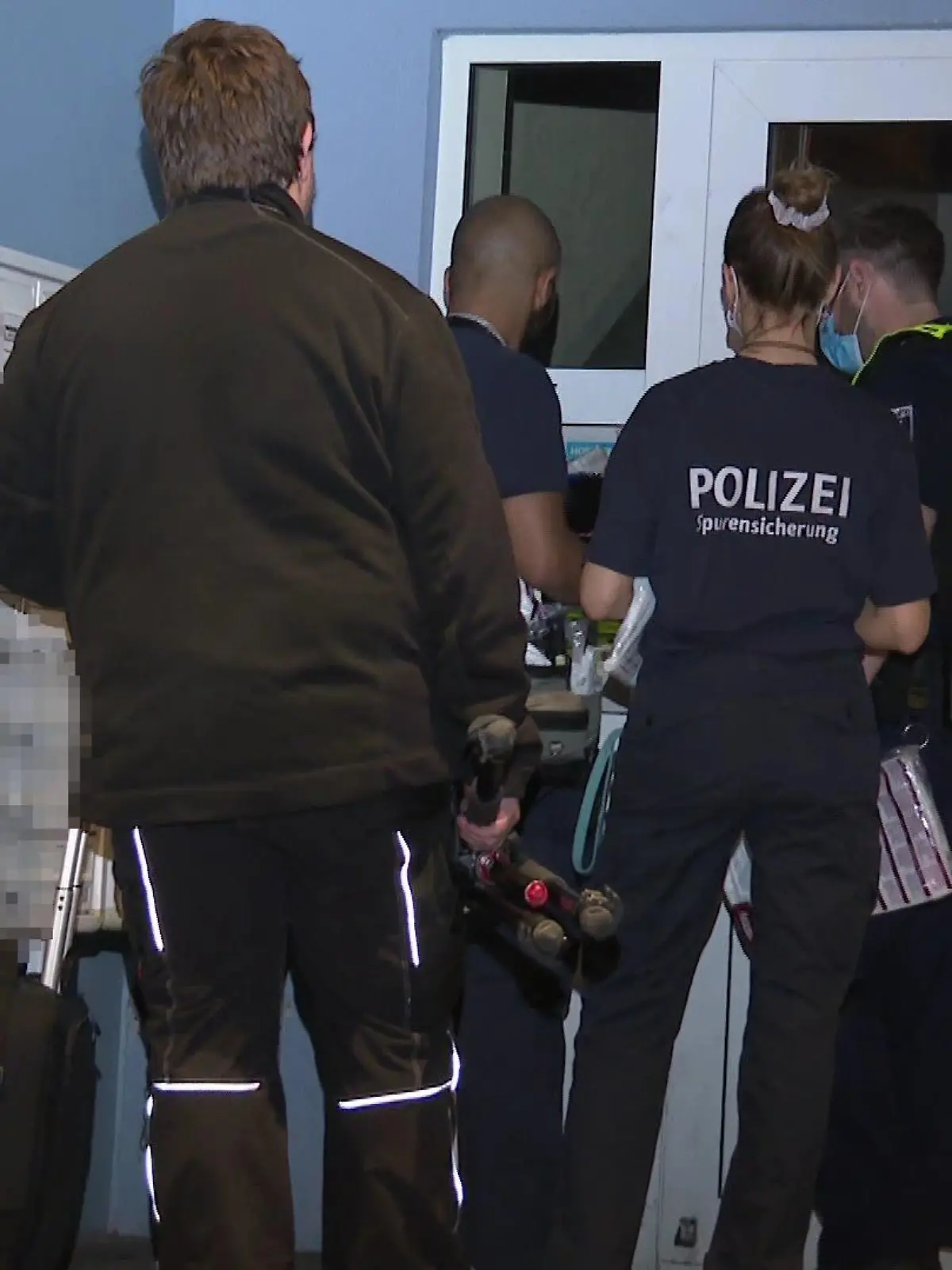 Baby-Leiche in Berlin gefunden! Polizei nimmt Vater (37) fest.
