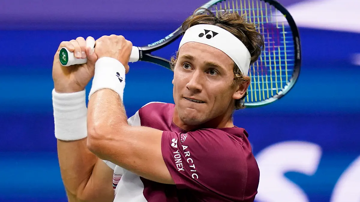 11.09.2022, USA, New York: Tennis: Grand Slam/ATP-Tour - US Open, Einzel, Herren, Finale, Ruud (Norwegen) - Alcaraz (Spanien): Casper Ruud in Aktion. Foto: Charles Krupa/AP/dpa +++ dpa-Bildfunk +++