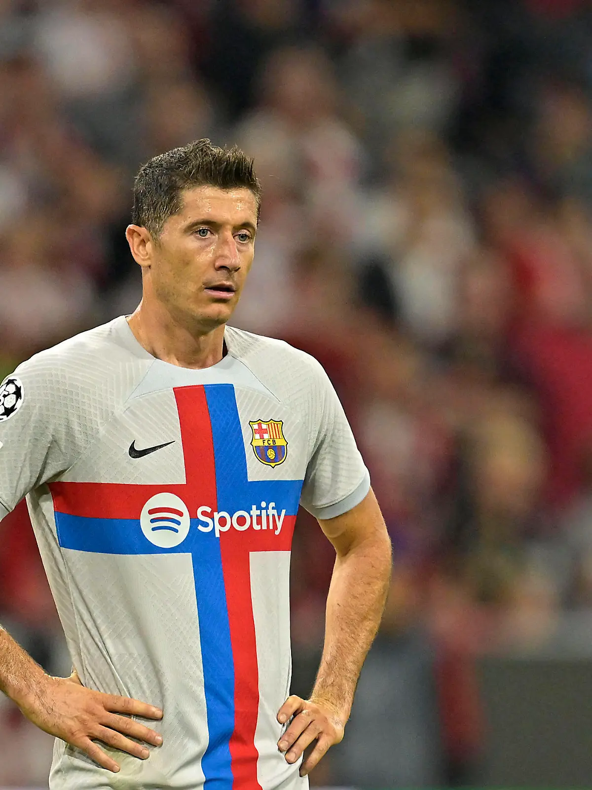 13.09.2022, Fussball UEFA Championsleague 2022/2023: Vorrunde, FC Bayern München - FC Barcelona, Barca in der Allianz-Arena München. Robert Lewandowski FC Barcelona enttäuscht *** 13 09 2022, football UEFA Champions League 2022 2023 preliminary round, FC Bayern Munich FC Barcelona, at the Allianz Arena Munich Robert Lewandowski FC Barcelona disappointed 