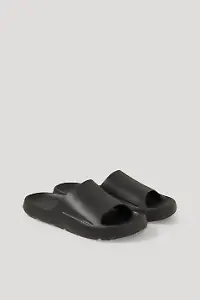 C&A Pantoffel Schwarz