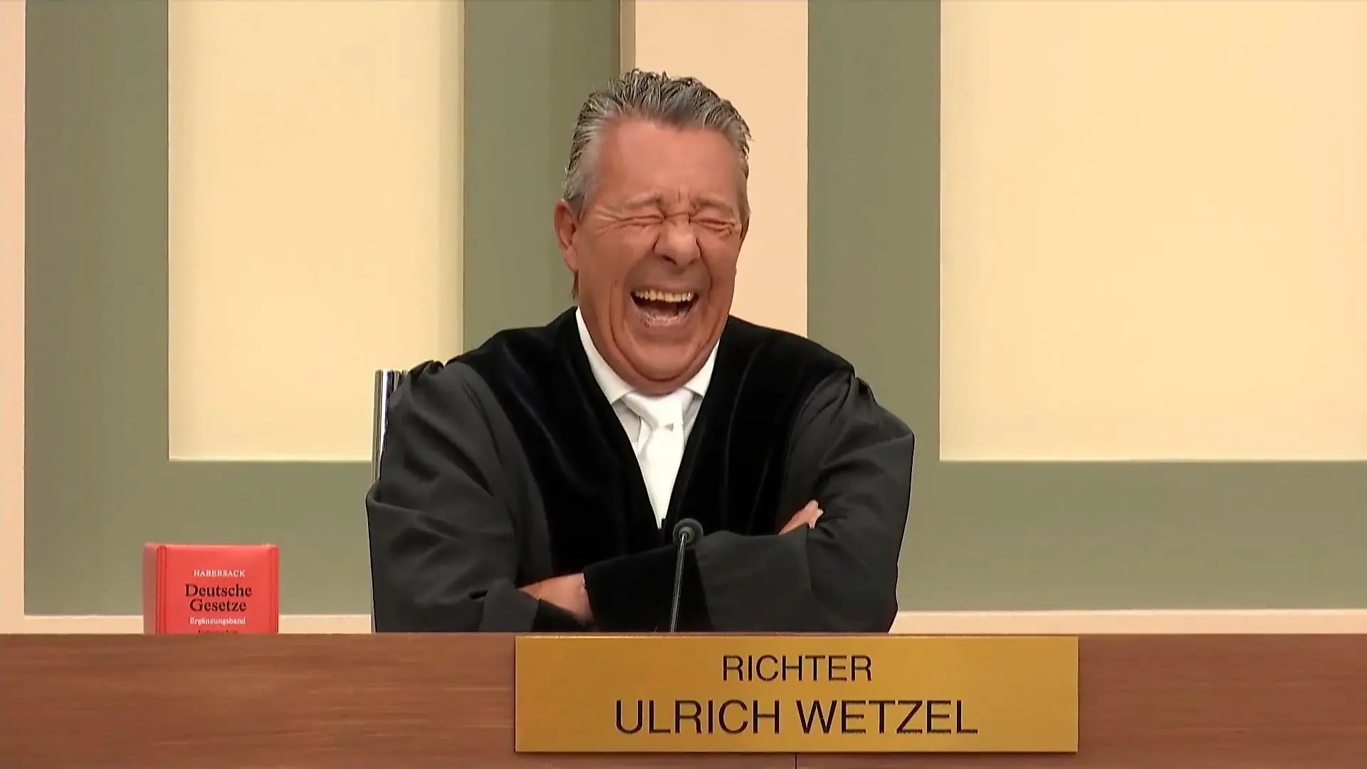 Ulrich Wetzels Pannen als Richter Ungewöhnliche Bilder vom TV-Richter