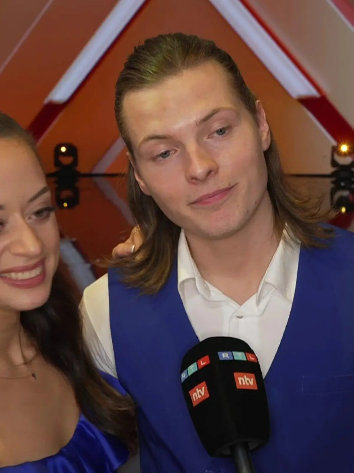 Gabriel Kelly und Malika Dzumaev