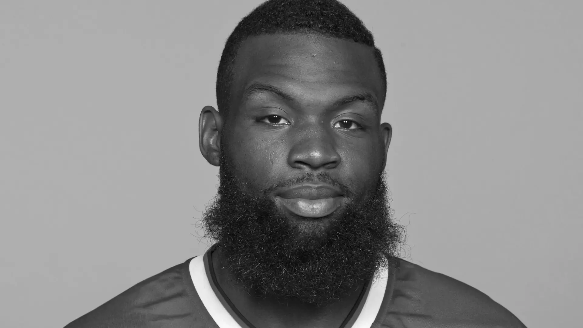 FILE - This is a June 17, 2014, file photo showing Mike Williams of the Buffalo Bills NFL football team. Former NFL receiver Mike Williams, who was injured in a construction accident two weeks ago and later put on a ventilator, died Tuesday, Sept. 12, 2023, his agent said. He was 36. Williams, who played for the Tampa Bay Buccaneers and Bills from 2010-14, died at St. Joseph’s Hospital in Tampa, agent Hadley Engelhard said. (AP Photo/File)