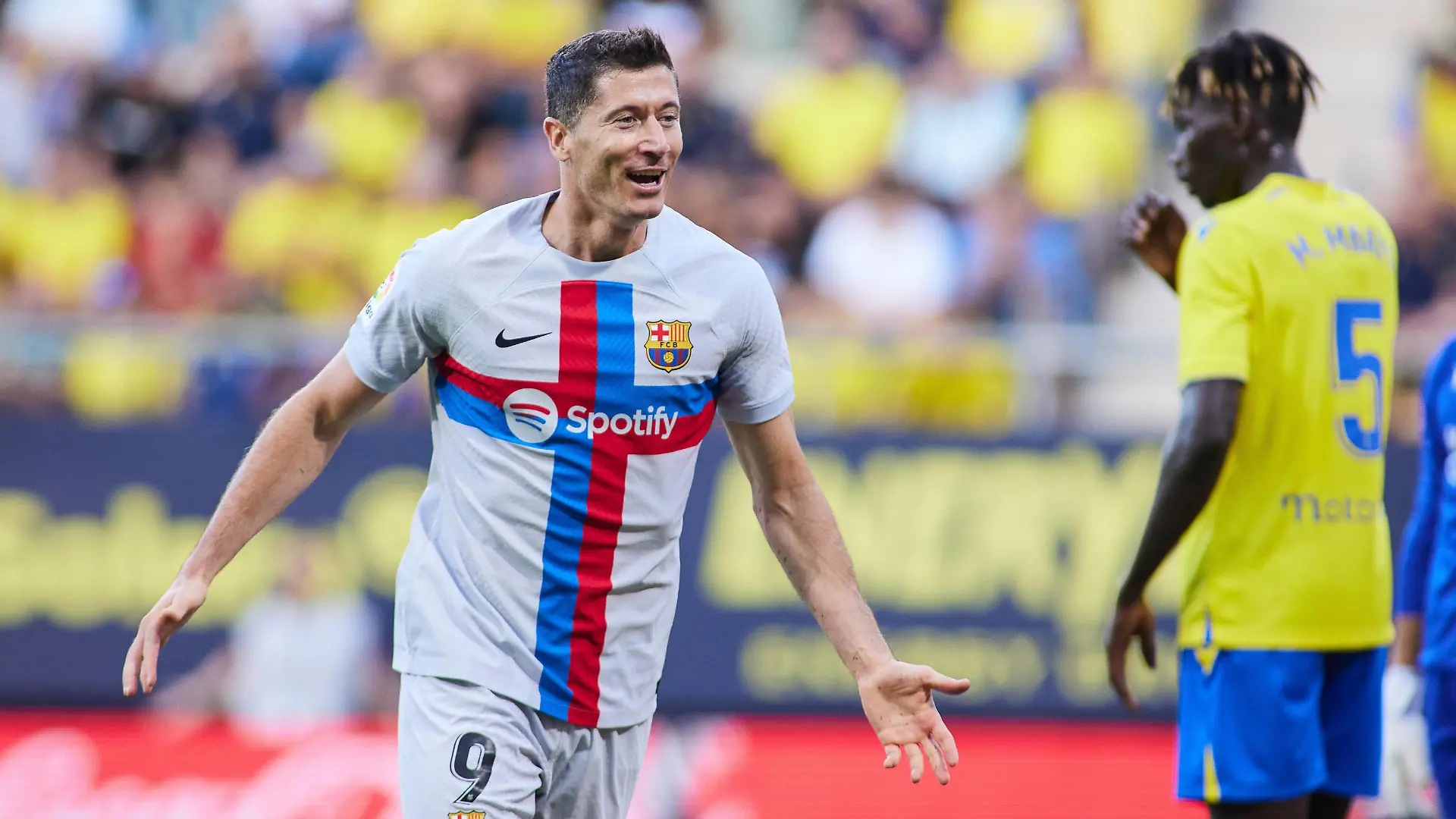 September 10, 2022, CADIZ, CADIZ, SPAIN: Robert Lewandowski of FC Barcelona, Barca celebrates a goal during the spanish league, La Liga Santander, football match played between Cadiz CF and FC Barcelona at Nuevo Mirandilla stadium September 10, 2022, in Cadiz, Spain. CADIZ SPAIN - ZUMAa181 20220910_zaa_a181_127 Copyright: xJoaquinxCorcherox