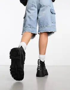 Buffalo Vegan "Aspha" Ankle-Boots in Schwarz