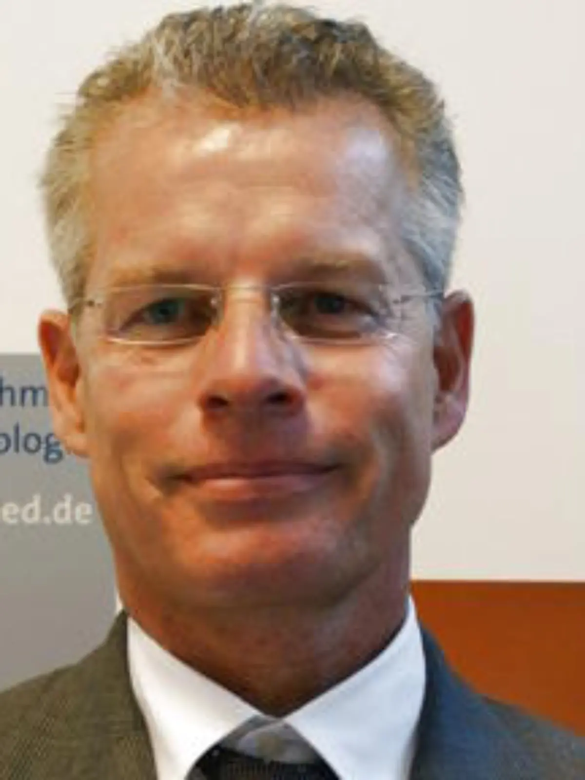 Prof. Dr. Thorsten Gehrke