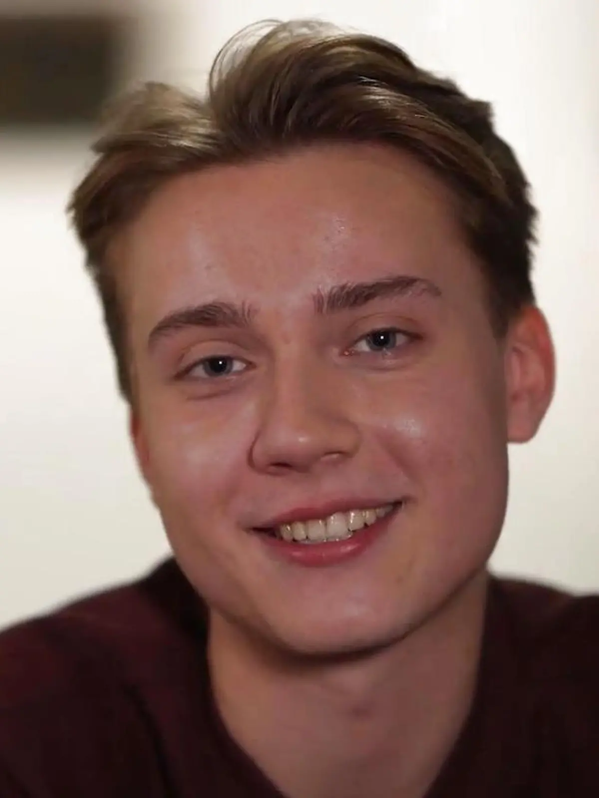Wie viel Nähe geht? Wie viel ist zu viel? Schauspieler Oliver Szerkus freut sich auf die Entwicklung, die seine Rolle Lukas bei Yvonne und Jo Gerner machen wird.