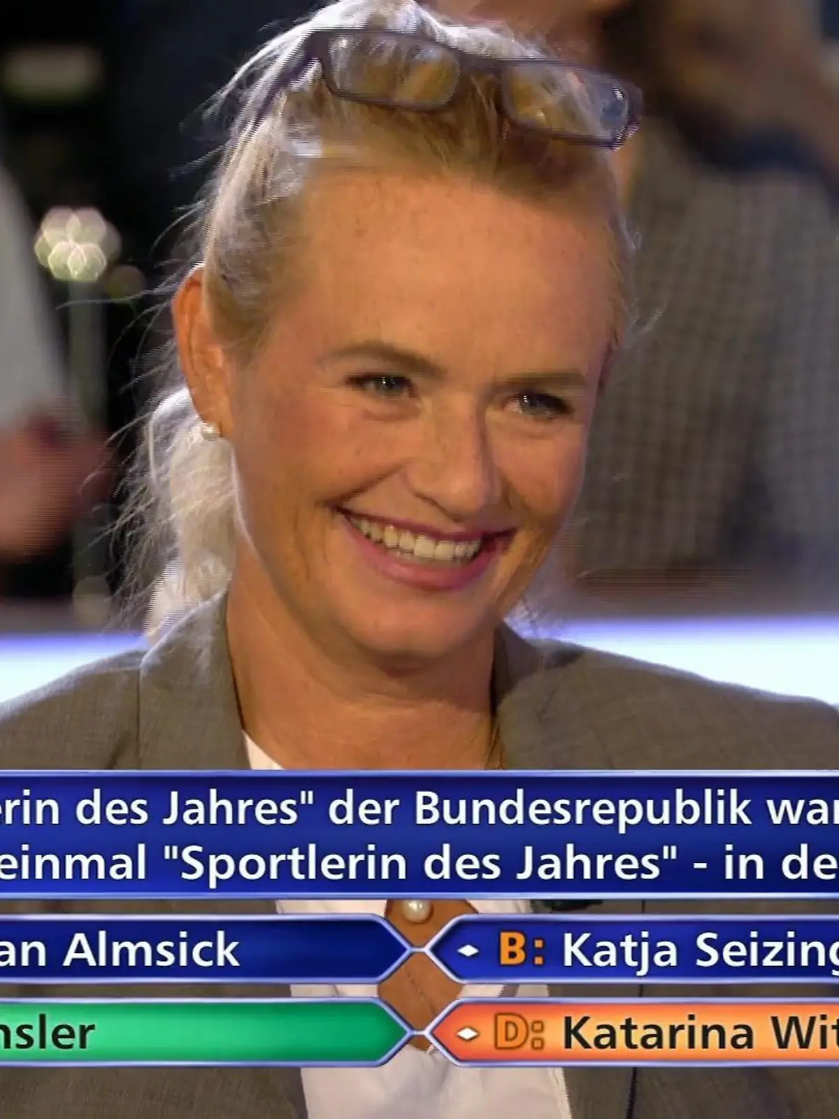 "Wer wird Millionär?"-Kandidatin Mirjam Schwarz entscheidet sich, bei der 125.000-Euro-Frage, nicht zu zocken und freut sich über stattliche 64.000 Euro