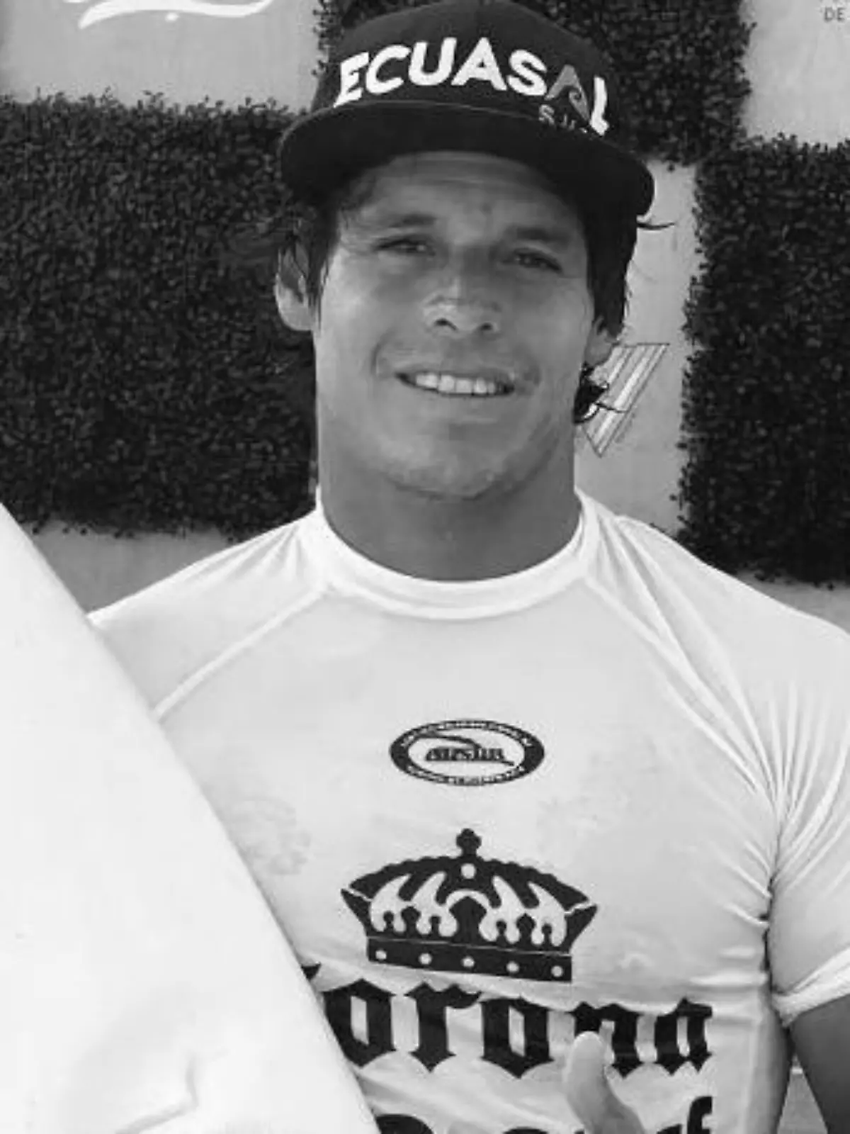 Surfer Israel Barona gestorben