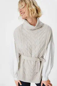 C&As Kaschmir-Weste mit Bindegürtel