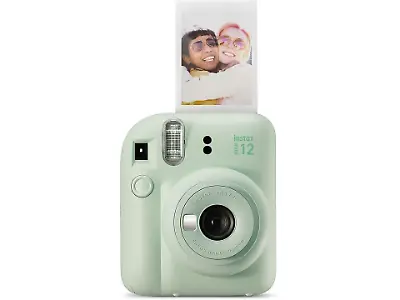 Fujifilm Instax Mini 12 Sofortbildkamera bei Saturn