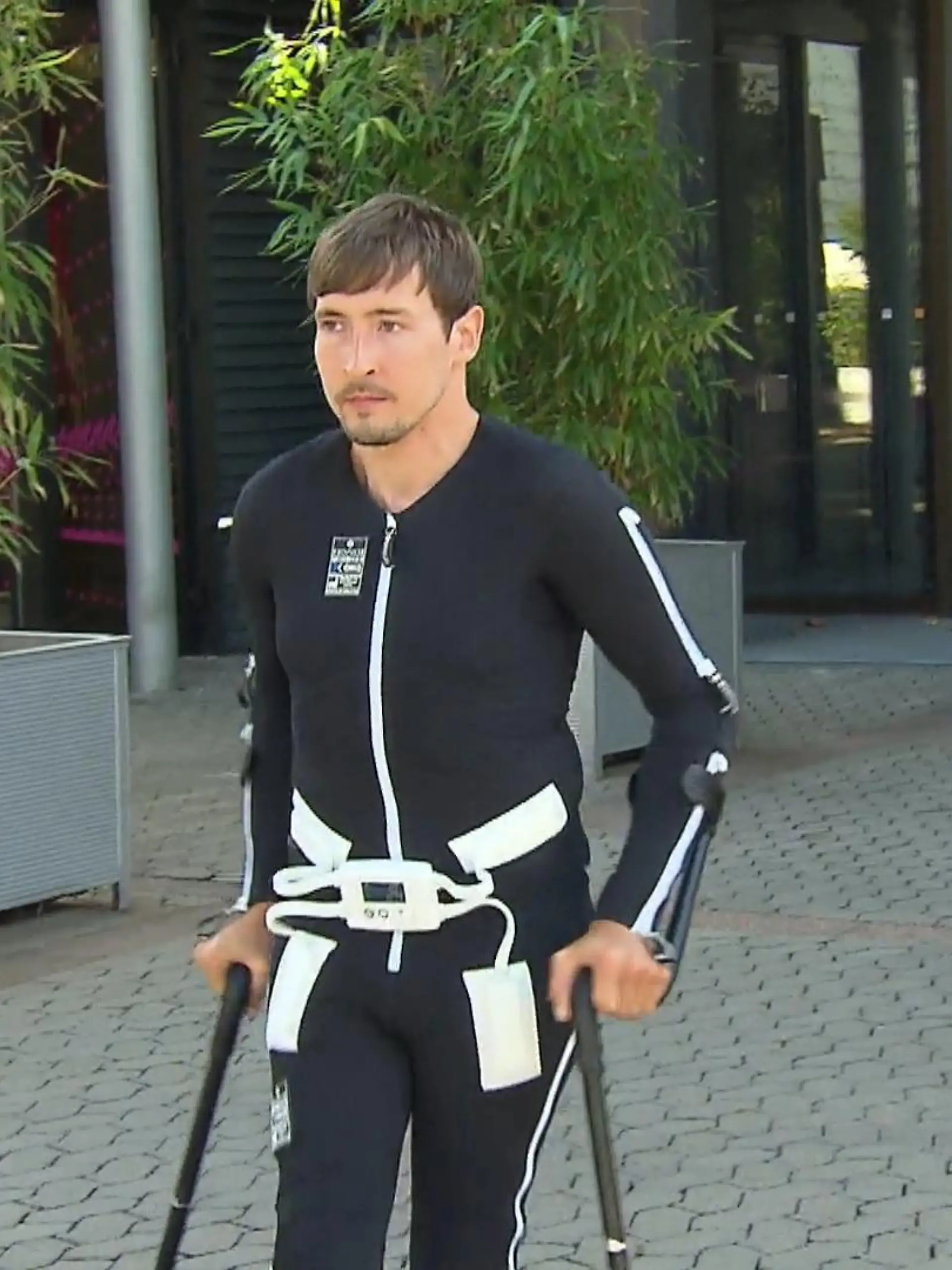Am Donnerstag startet die REHACARE-Messe in Düsseldorf: Die internationale Fachmesse für Pflege. Schon heute wurden einige Trends vorgestellt. Darunter ein sogenannter Neuromodulationsanzug, der Menschen mit Spastiken helfen soll, alltägliche Dinge wieder meistern zu können.