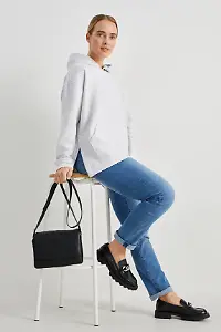 Basic-Hoodie