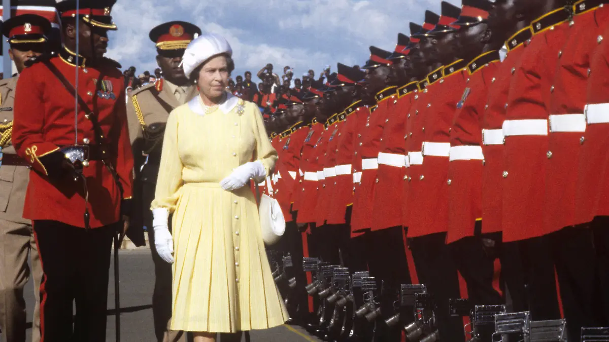 Platinum Jubilee - photos. File photo dated 10/1/1983 of Queen Elizabeth II inspecting the Guard of Honour at Jomo Kenyatta International Airport. Issue date: Sunday January 30, 2022. This is one of seventy photos marking the Queen's 70 years on the throne that have been compiled by the PA news agency to celebrate the monarch's Platinum Jubilee. See PA story ROYAL Jubilee Photos. Photo credit should read: Ron Bell/PA Wire URN:65014667