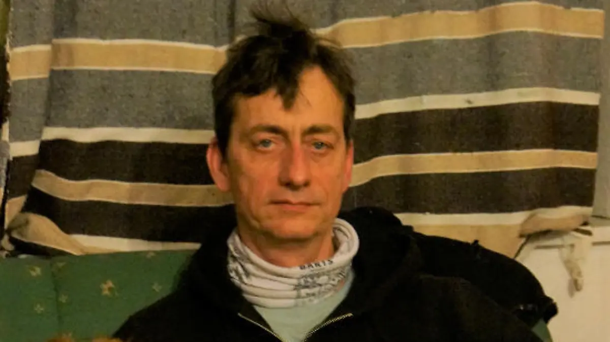 HANDOUT - 02.03.2024, ---, --: Das aktuelle Foto zeigt mit sehr hoher Wahrscheinlichkeit Burkhard Garweg. Mit einer Reihe aktueller Fotos wenden sich die Ermittlungsbehörden an die Bevölkerung, die Staatsanwaltschaft Verden und das Landeskriminalamt (LKA) Niedersachsen bitten um Hinweise. 
Die Ermittlungsbehörden fahnden weiterhin öffentlich nach den beiden noch flüchtigen mutmaßlichen Räubern Ernst-Volker Staub und Burkhard Garweg. Aufgenommen wurden die Bilder in den Jahren von 2021 bis 2024. Foto: ---/Landeskriminalamt Niedersachsen/dpa - ACHTUNG: Nur zur redaktionellen Verwendung im Zusammenhang mit der aktuellen Berichterstattung und nur mit vollständiger Nennung des vorstehenden Credits +++ dpa-Bildfunk +++