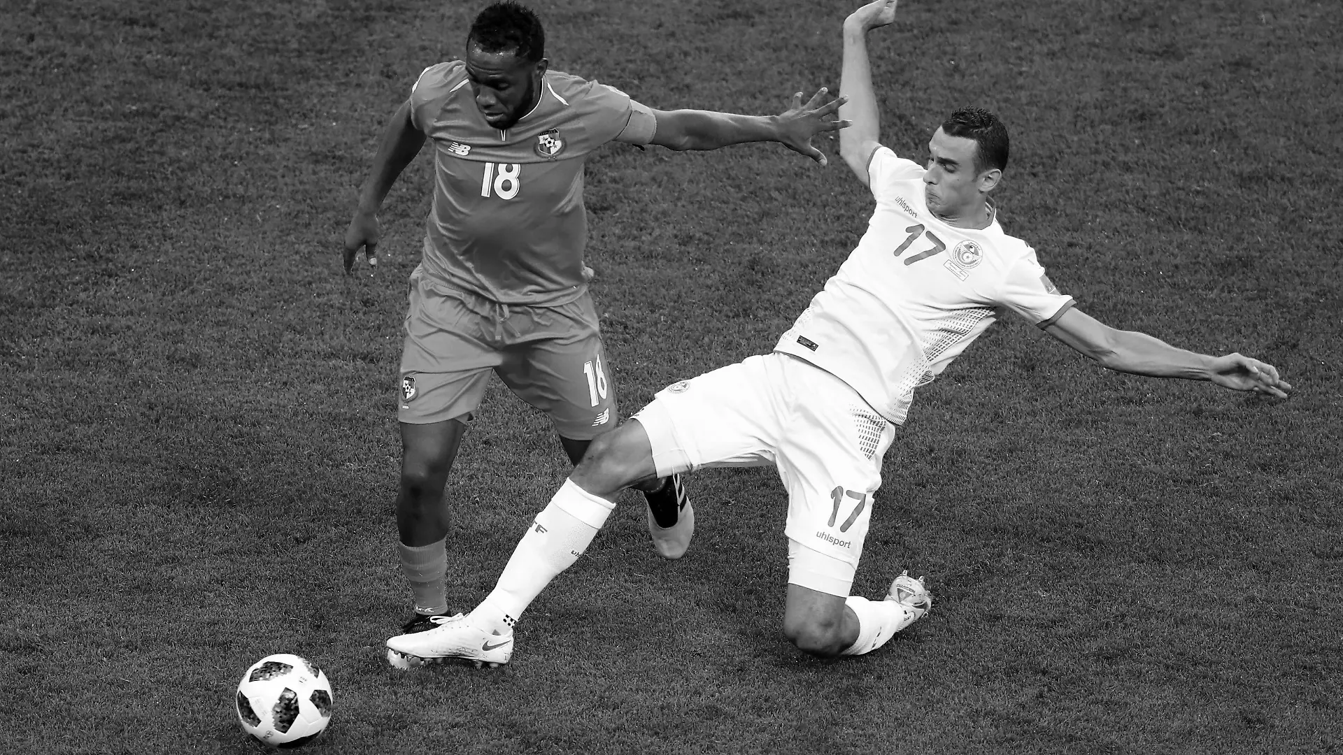 FILE PHOTO: Soccer Football - World Cup - Group G - Panama vs Tunisia - Mordovia Arena, Saransk, Russia - June 28, 2018 Panama's Luis Tejada in action with Tunisia's Ellyes Skhiri REUTERS/Lucy Nicholson/File Photo