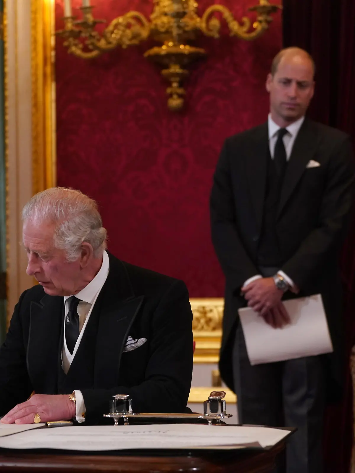 King Charles III sign an oath to uphold the security of the Church in Scotland during the Accession Council at St James's Palace, London, where King Charles III is formally proclaimed monarch. Charles automatically became King on the death of his mother, but the Accession Council, attended by Privy Councillors, confirms his role. Picture date: Saturday September 10, 2022.