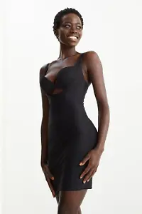 Unterkleid mit Shaping-Effekt