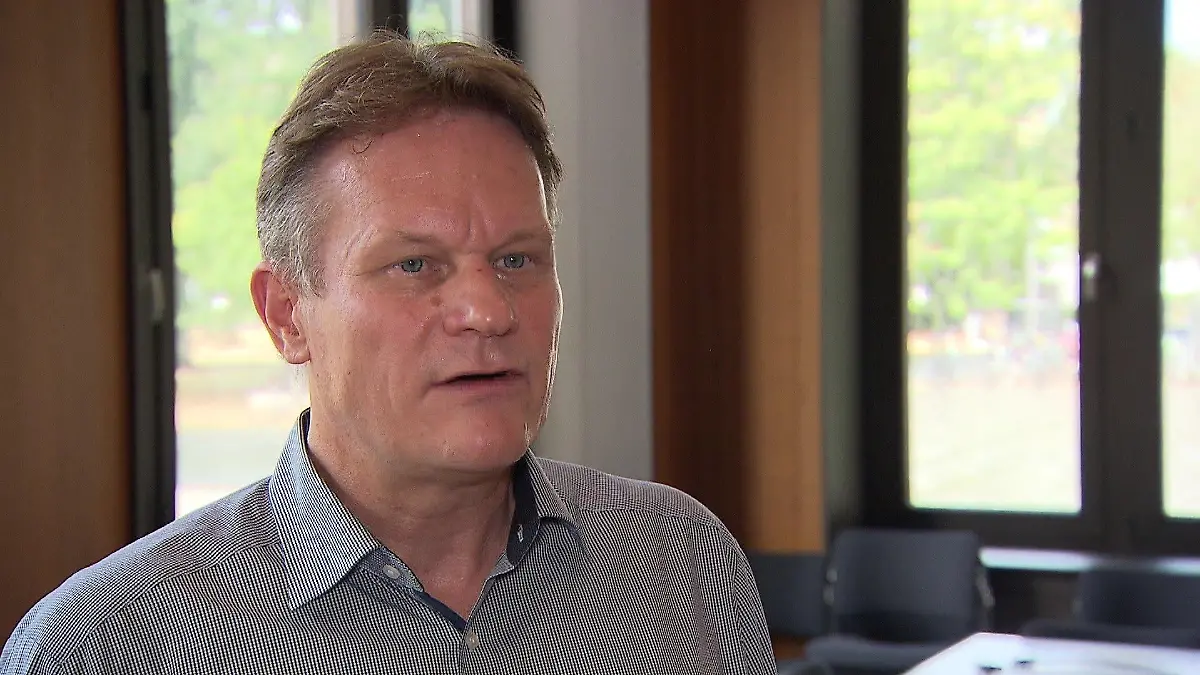 Olaf Kaltenborn, dem Pressesprecher der Frankfurter Goethe-Universität