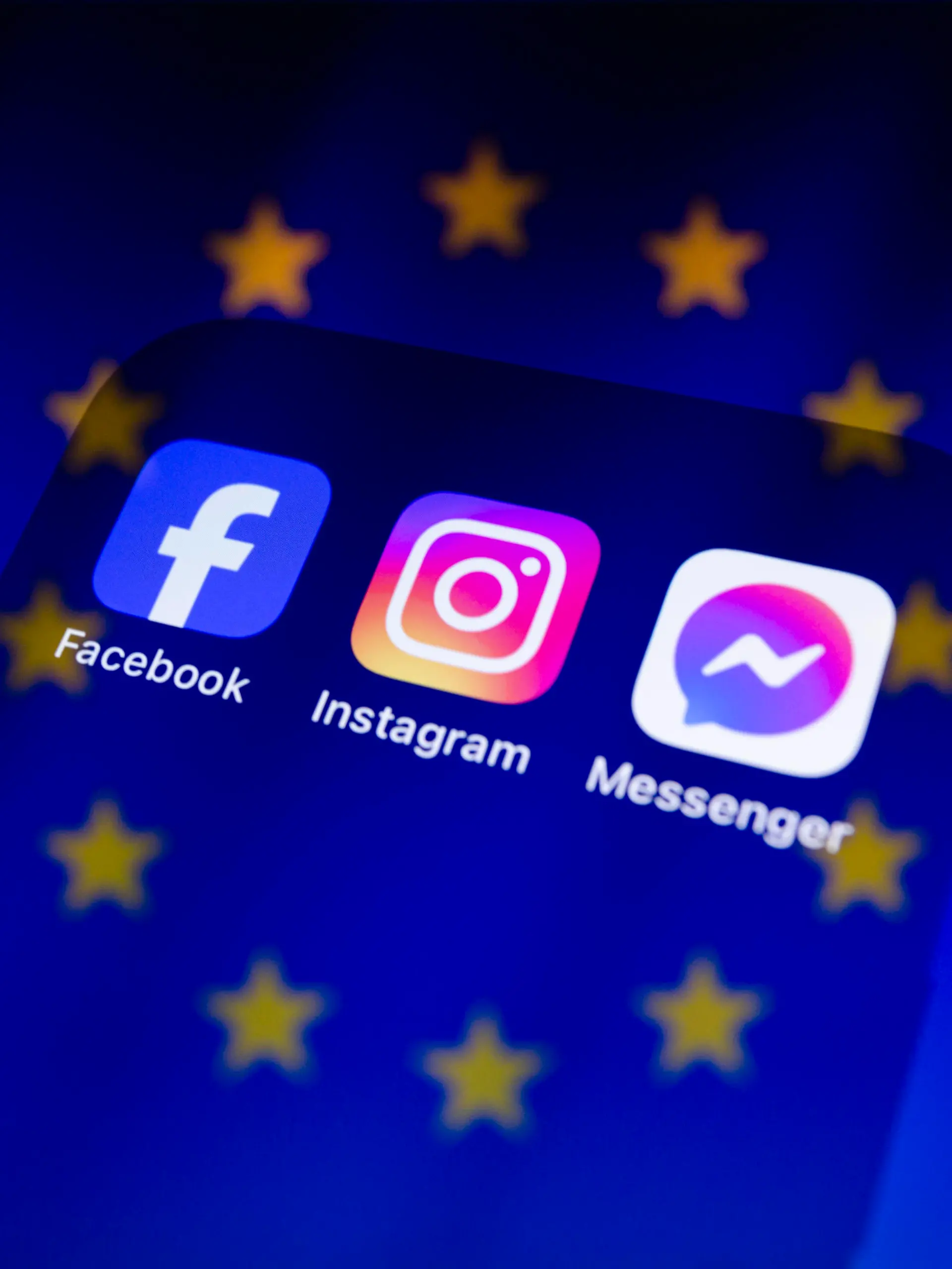 January 22, 2024, Asuncion, Paraguay: Facebook, Instagram and Messenger apps icons displayed on smartphone backdropped by cropped flag of the European Union. Meta will let users unlink their Facebook, Instagram and Messenger accounts, as well as other services in the European Union, European Economic Area, and Switzerland, to comply with the Digital Markets Act (DMA), which enter into force in March 2024. ''Over the next few weeks, people will receive notifications that will inform them about their ability to choose whether they would like to share information between our services,'' Meta said in a blog post on Monday. (Credit Image: Â© Andre M. Chang/ZUMA Press Wire
