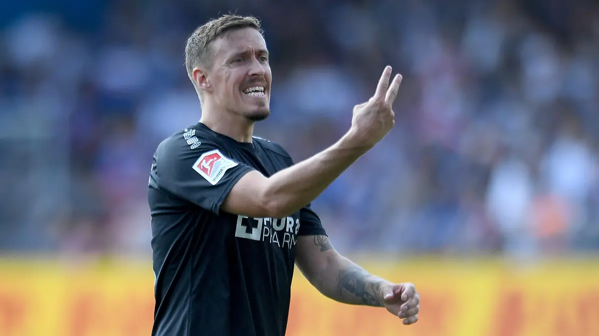 ARCHIV - 02.09.2023, Schleswig-Holstein, Kiel: Fußball, 2. Bundesliga, 5. Spieltag, Holstein Kiel - SC Paderborn 07 im Holstein-Stadion. Paderborns Max Kruse schimpft mit seinen Mitspielern. Nach seinem Karriereende hat der frühere Nationalspieler einige Pläne. (zu dpa: «Max Kruses Pläne gehen «immer weiter weg vom Fußball»») Foto: Michael Schwartz/dpa +++ dpa-Bildfunk +++