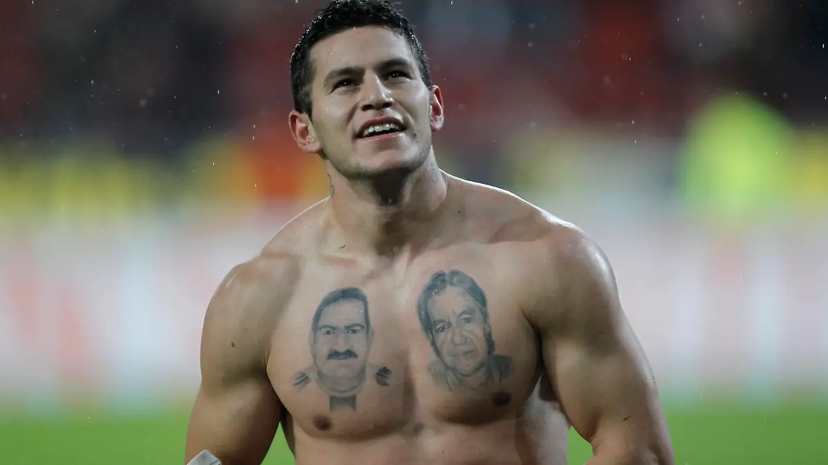 firo Fußball,Fussball, 13.11.2010 1.Bundesliga, Saison 2010/2011 1.FC Koeln Köln -Borussia Moenchengladbach Mönchengladbach 0:4 Jubel Raul Bobadilla mit Tatto Tätowierung nackter Oberkörper