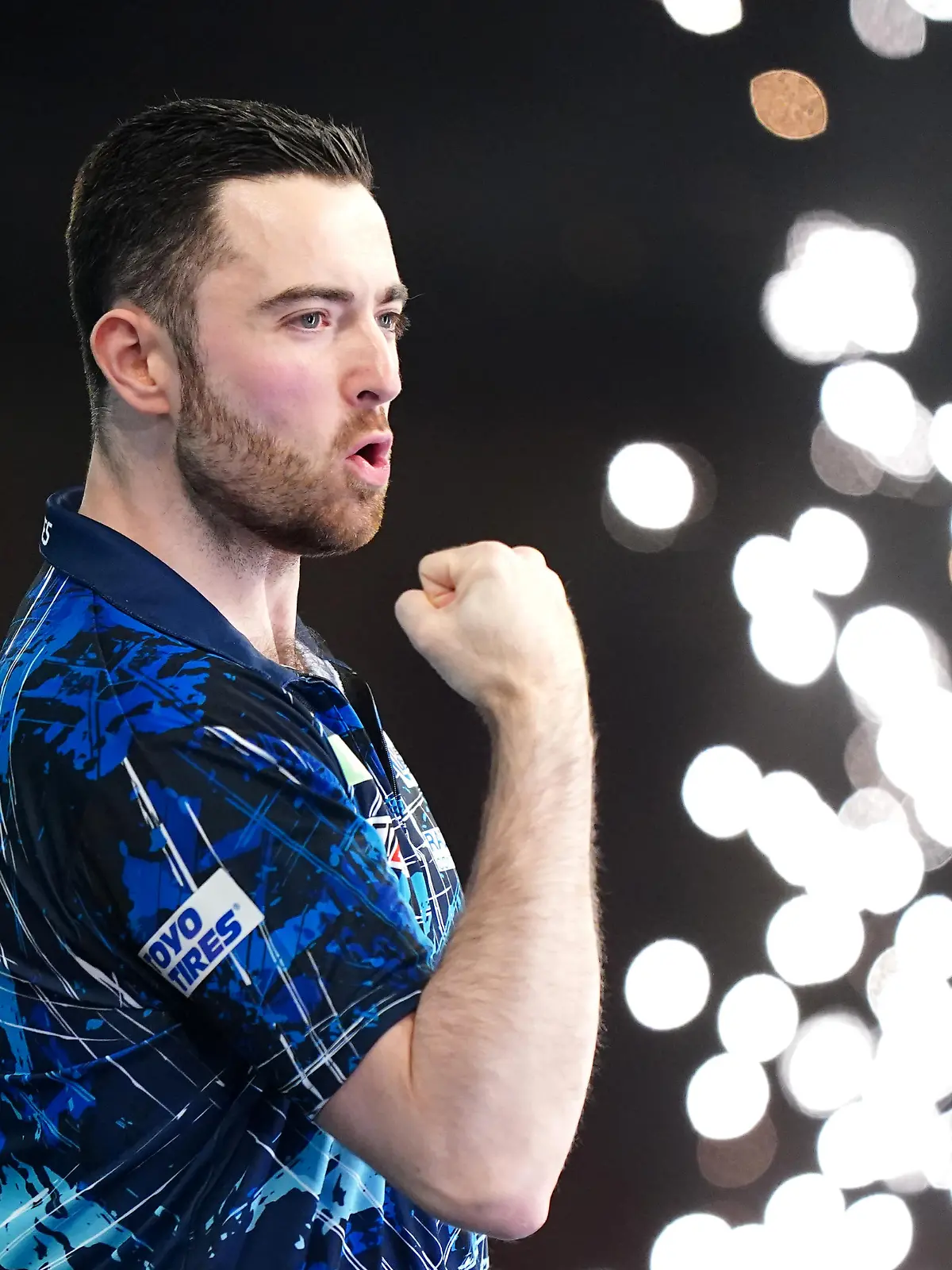 Paddy Power World Darts Championship 2023/24 - Day Fifteen - Alexandra Palace. Luke Humphries celebrates victory over Scott Williams (not pictured) on day fifteen of the Paddy Power World Darts Championship at Alexandra Palace, London. Picture date: Tuesday January 2, 2024. See PA story DARTS World. Photo credit should read: Zac Goodwin/PA Wire. RESTRICTIONS: Use subject to restrictions. Editorial use only, no commercial use without prior consent from rights holder. URN:74983861