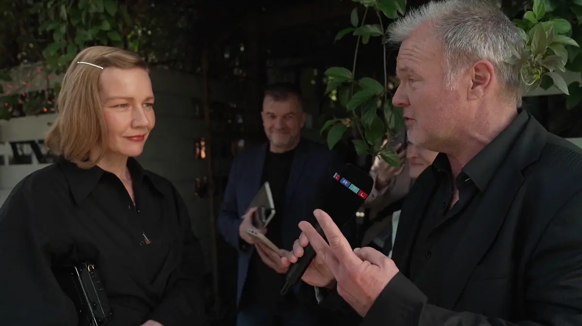 Sandra Hüller im Gespräch mit RTL-Reporter Frank Fastner