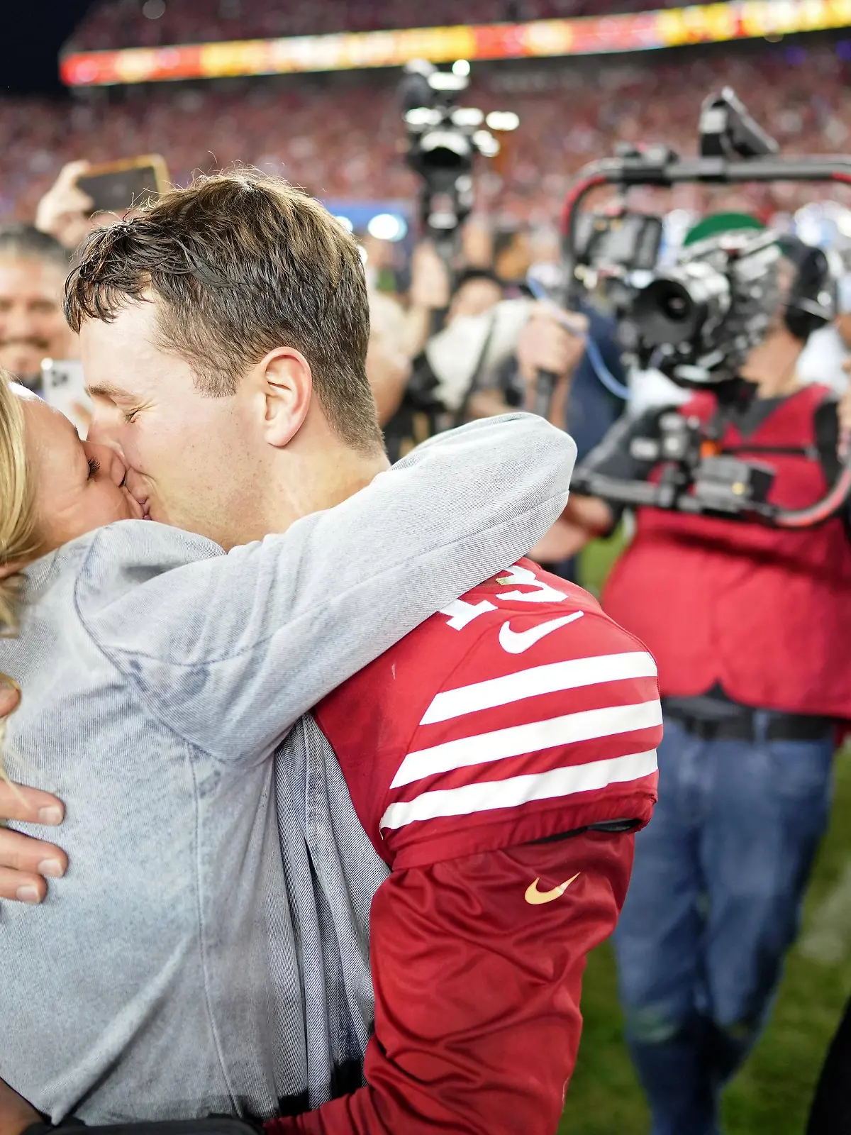 Brock Purdy und seine Jenna Brandt feiern ihre Hochzeit.