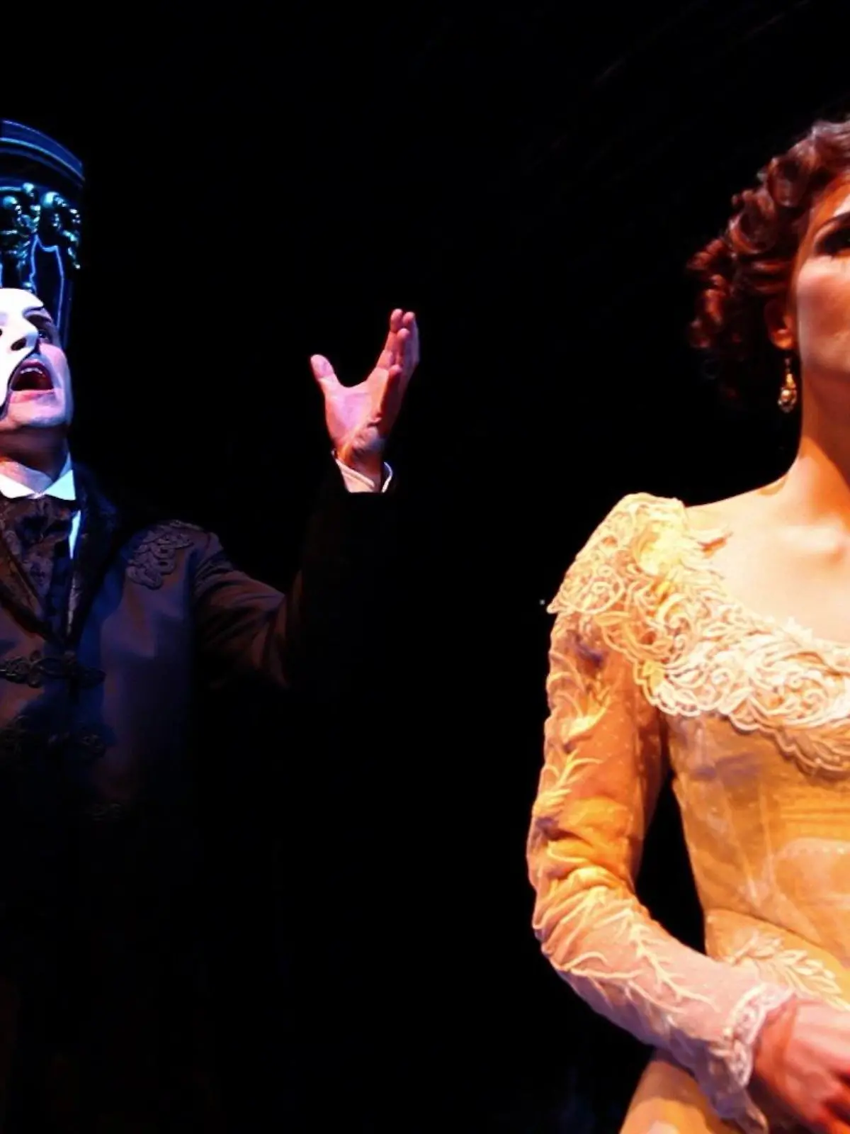 2010 kam das Autorenteam Deborah Sasson und Jochen Sautter mit einer Neuproduktion von Phantom der Oper an.