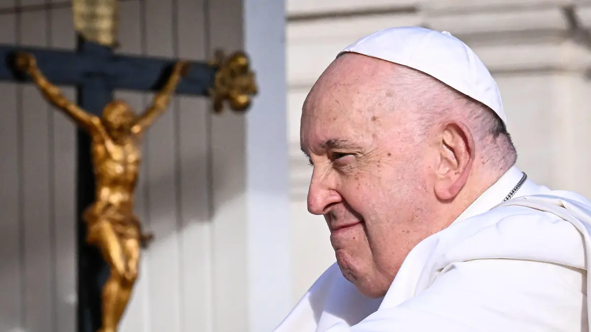 Rom, Vatikan 22.11.2023 Papst Franziskus I. bei der woechentlichen Generalaudienz auf dem Petersplatz *** Rome, Vatican 22 11 2023 Pope Francis I at the weekly general audience in St. Peters Square